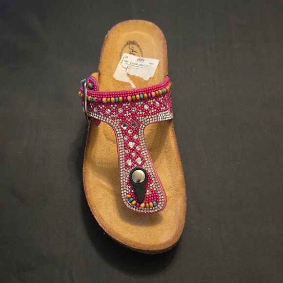 BRAND NEW ATALINA JEWEL EMBELLISHED FOOTBED THONG WOMENS SANDAL - Picture 14 of 16